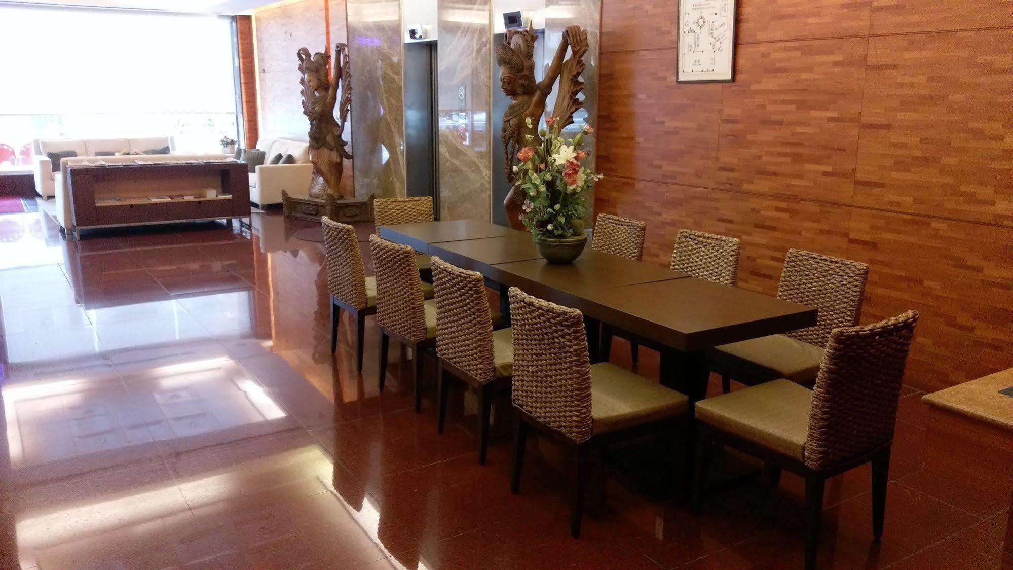 The Premier Hotel Tainan Dış mekan fotoğraf
