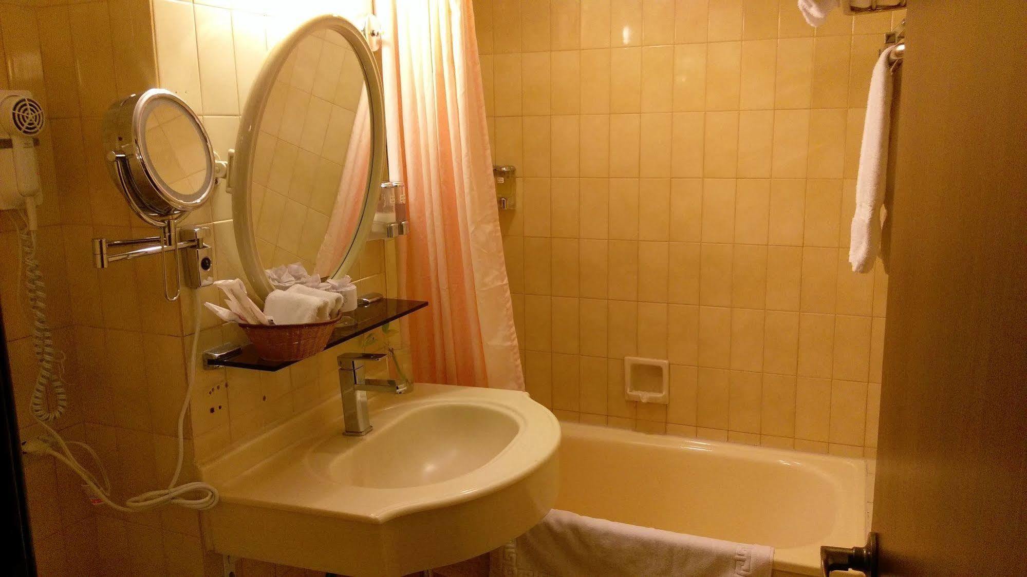 The Premier Hotel Tainan Dış mekan fotoğraf