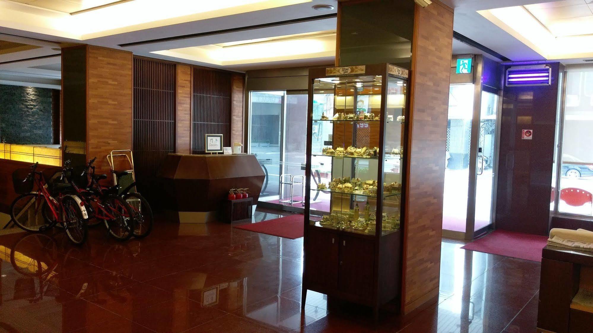 The Premier Hotel Tainan Dış mekan fotoğraf